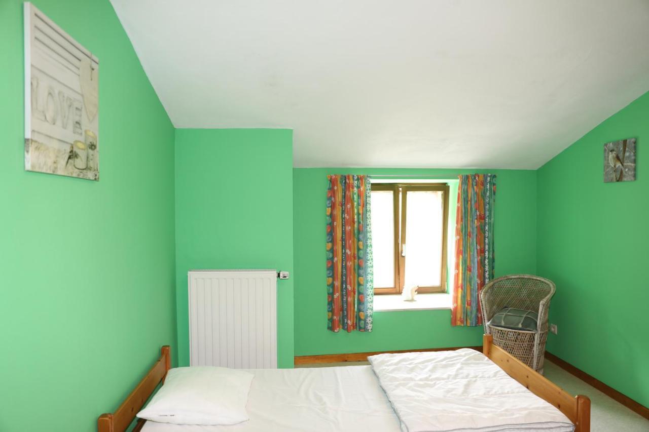 Gîte de la Lavandière à Ucimont Extérieur photo